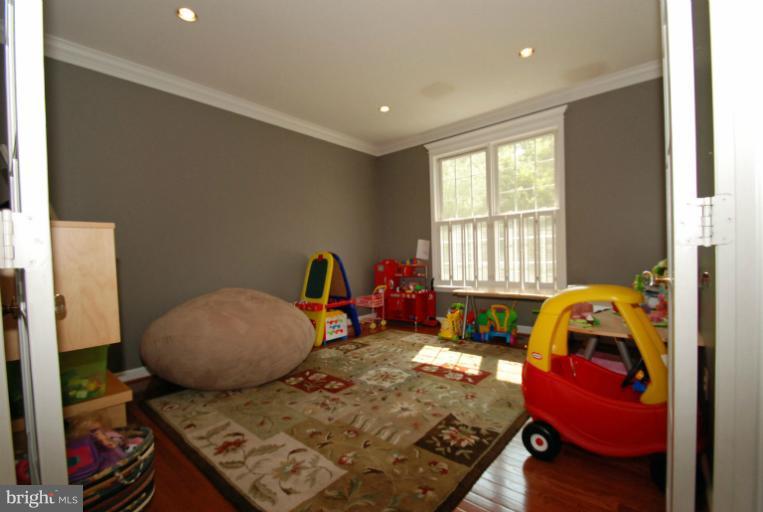 905 Longbow Road Mount Airy, MD 21771 - Photo 7 of 23 Den/Study