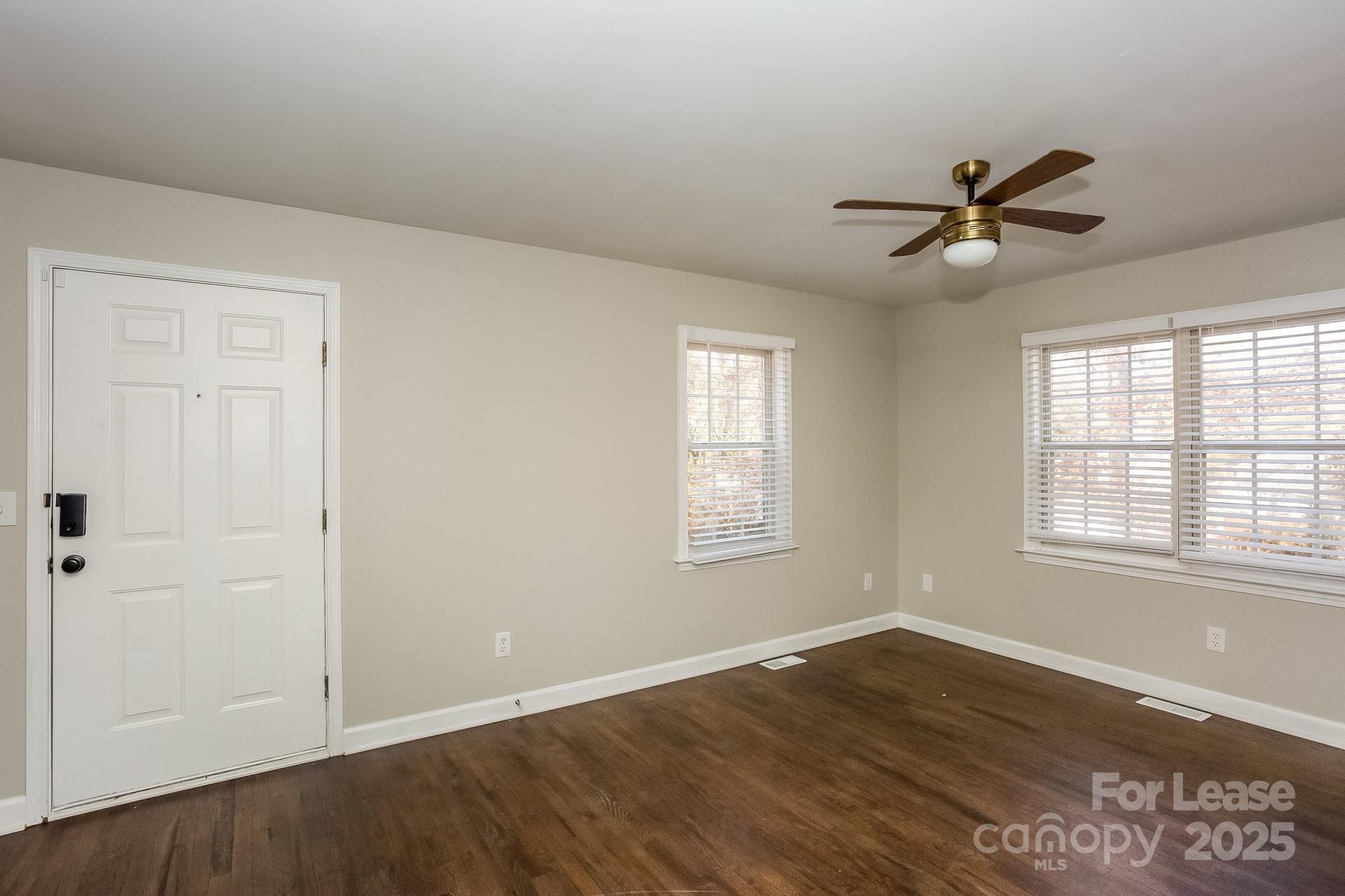 1005 Thomas Avenue Kannapolis, NC 28081 - Photo 5 of 16