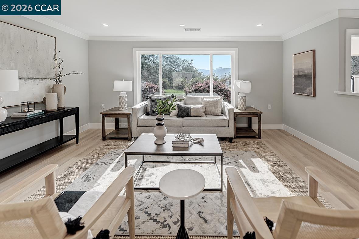 2641 Golden Rain Road, Unit 4 Walnut Creek, CA 94595 - Photo 4 of 46