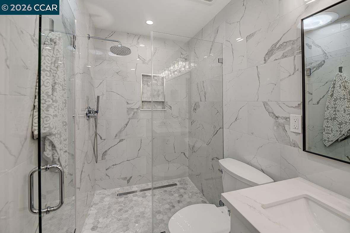 2641 Golden Rain Road, Unit 4 Walnut Creek, CA 94595 - Photo 10 of 46