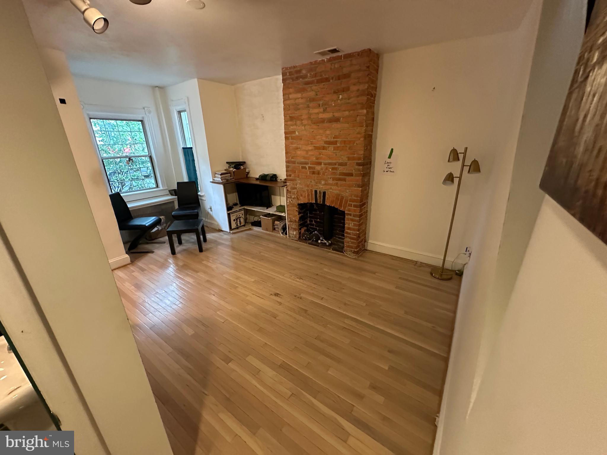 431 5th Street Northeast Washington, DC 20002 - Photo 5 of 38