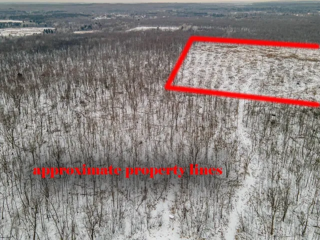 $164,900 | Chicago Road, Redgranite, WI 54970