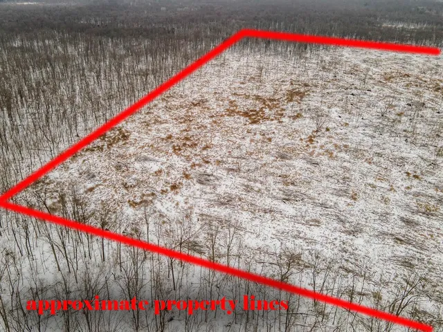 $164,900 | Chicago Road, Redgranite, WI 54970