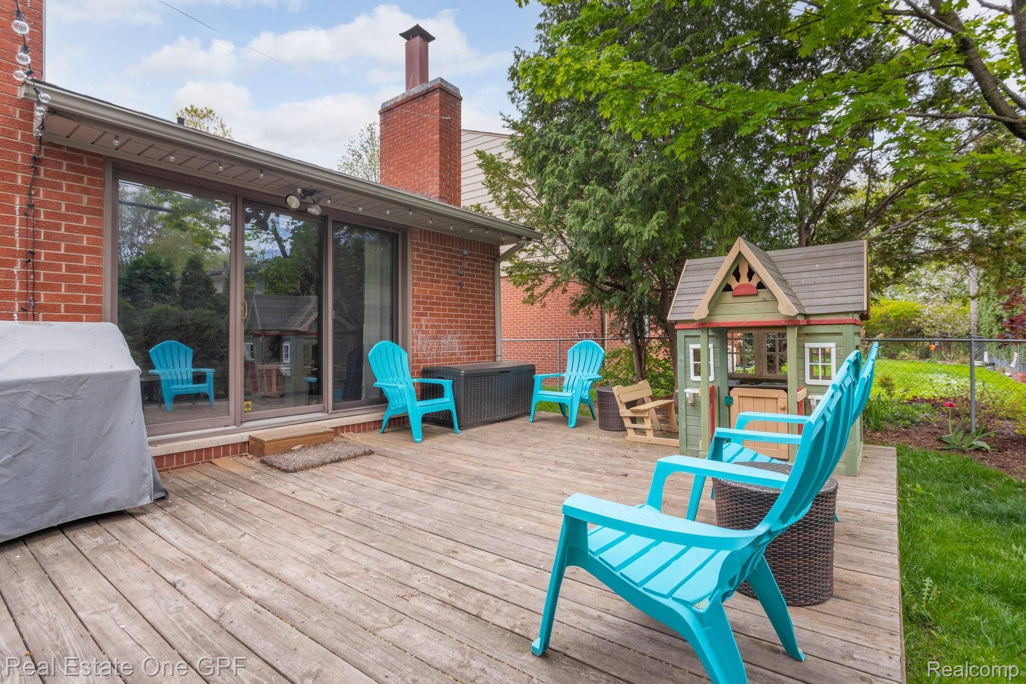 559 Cook Road Grosse Pointe, MI 48236 - Photo 41 of 47 8.jpg