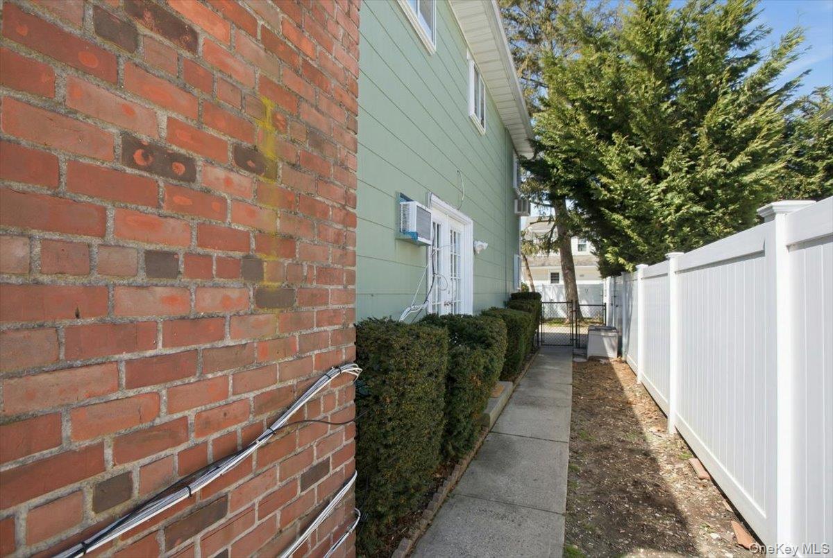 85 Unqua Road Massapequa, NY 11758 - Photo 3 of 14