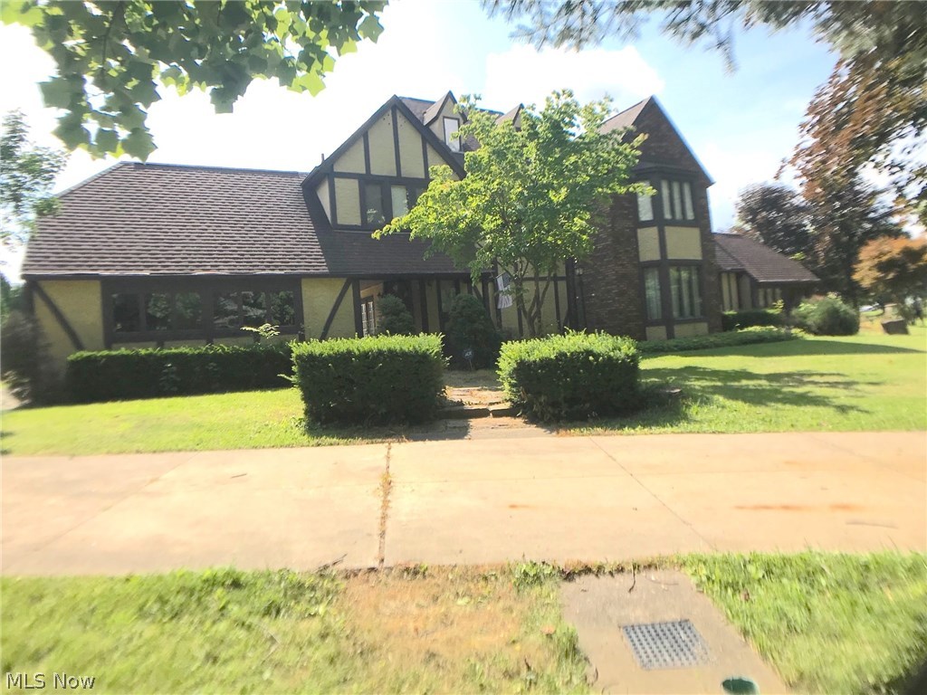 4598 Phillips Rice Road Cortland, OH 44410 - Photo 2 of 34 Gallery Image 2