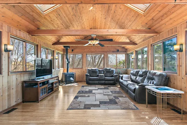 $820,000 | 8N999 Corron Road, Elgin, IL 60124