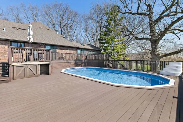 $820,000 | 8N999 Corron Road, Elgin, IL 60124