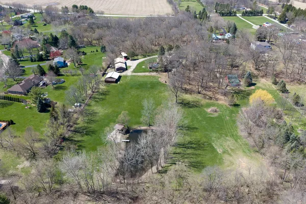 $820,000 | 8N999 Corron Road, Elgin, IL 60124