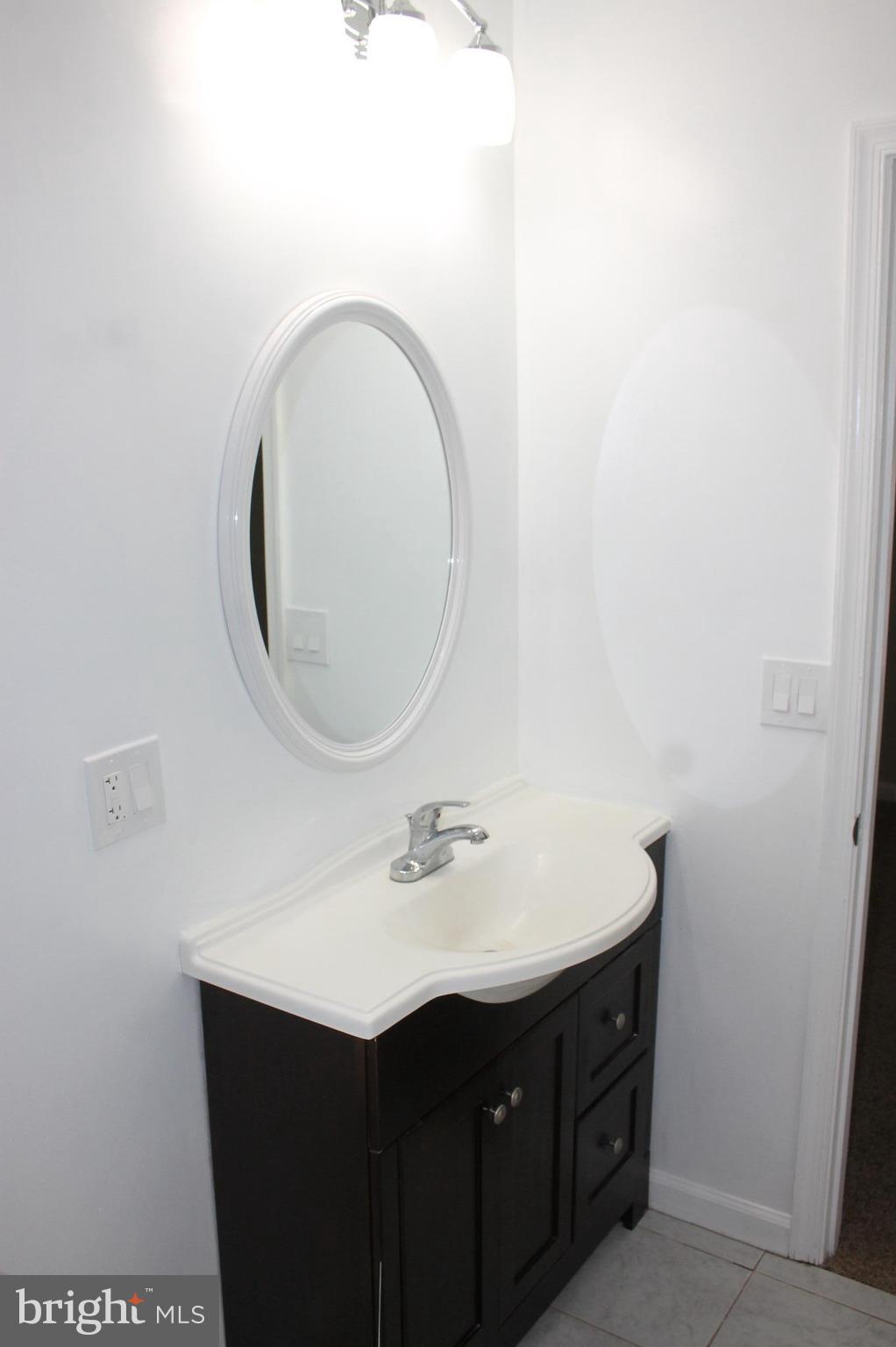 6203 Landover Road Cheverly, MD 20785 - Photo 15 of 25 Bath (Master)