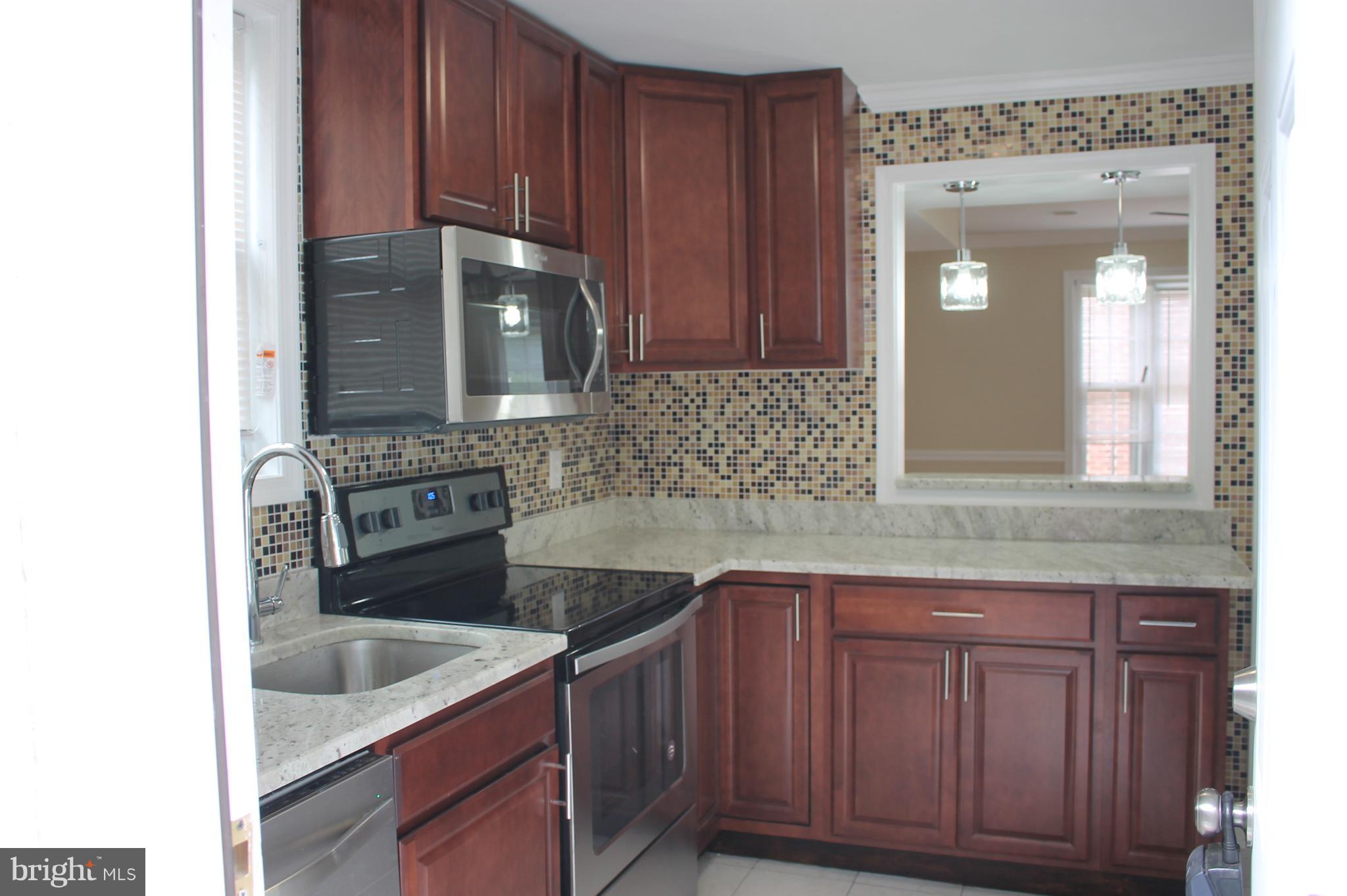 6203 Landover Road Cheverly, MD 20785 - Photo 9 of 25 Kitchen