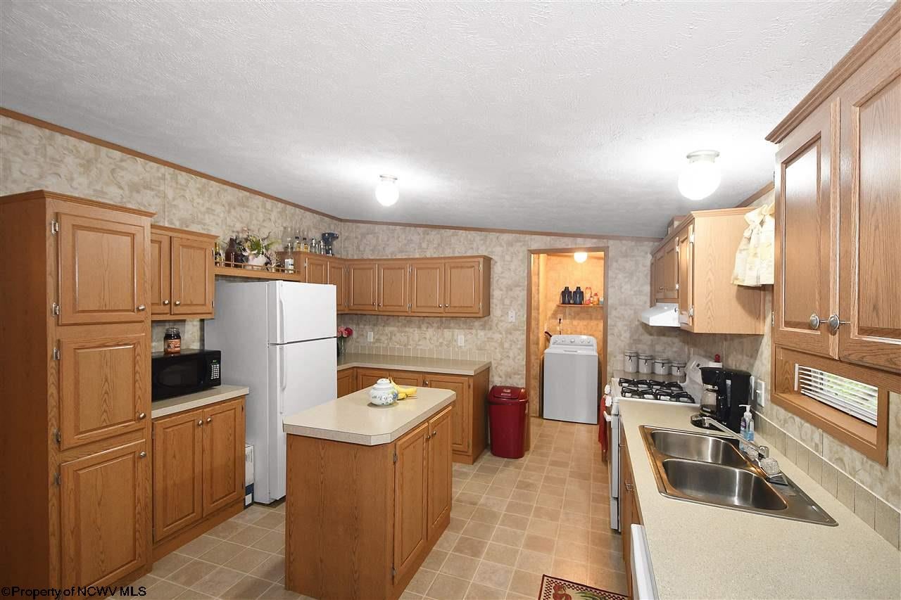 277 Lower Hildebrand Road Morgantown, WV 26501 - Photo 8 of 29 Gallery Image 8