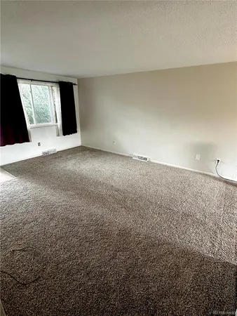 $1,825 | 1405 East 16th Street, Unit A, Loveland, CO 80538