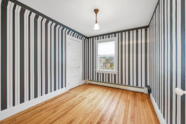 $285,000 | 6 Glenwood Avenue, Augusta, ME 04330