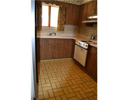 1244 Highland Road Monongahela, PA 15063 - Photo 3 of 14 Kitchen.