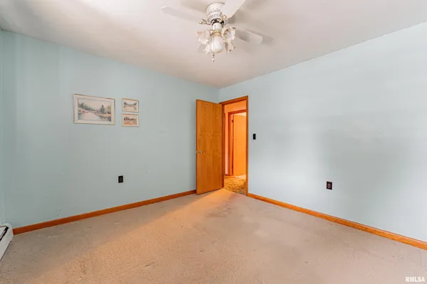 $150,000 | 240 Regent Street, Lincoln, IL 62656