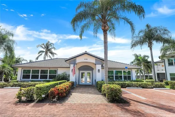 $2,500 | 2110 Cay Lagoon Drive, Unit 122, Naples, FL 34109