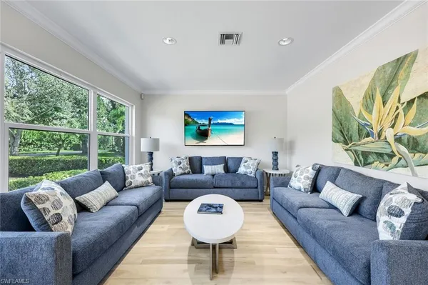 $2,500 | 2110 Cay Lagoon Drive, Unit 122, Naples, FL 34109