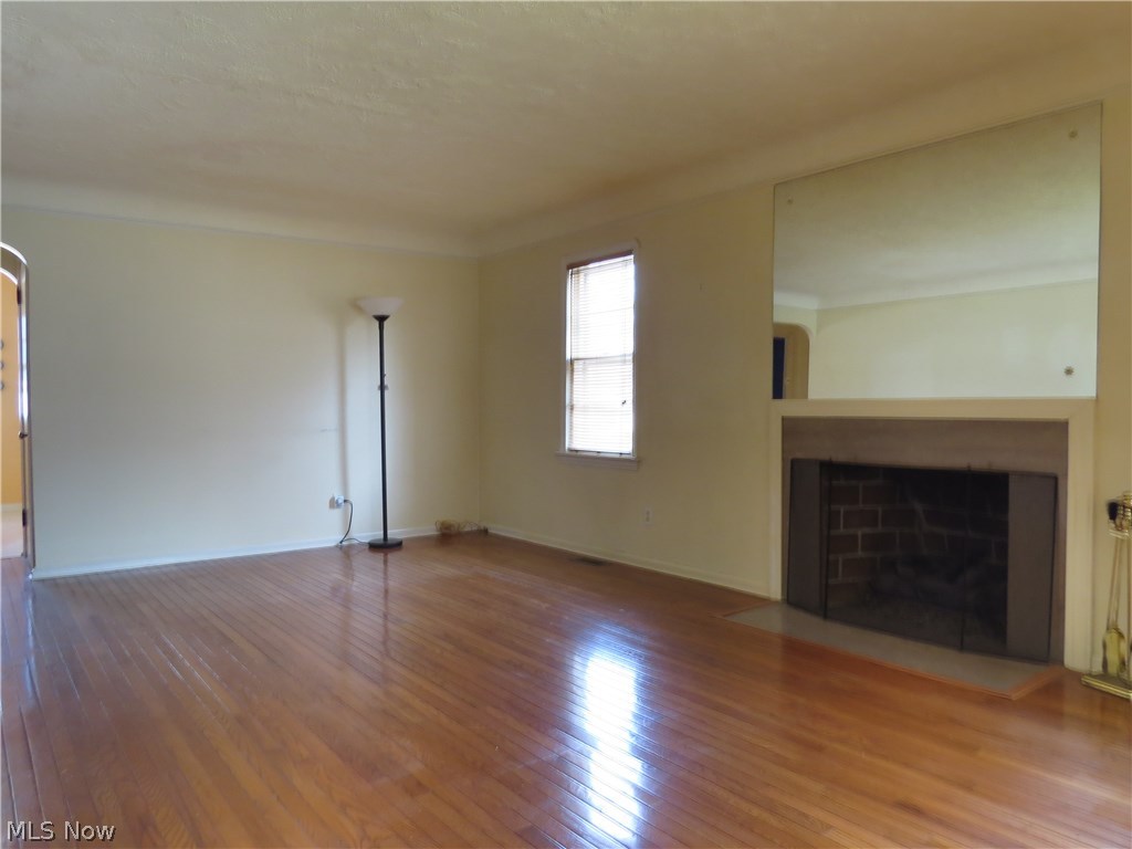 21342 Eaton Road Cleveland, OH 44126 - Photo 6 of 31 Gallery Image 6