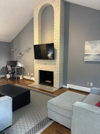 $4,800 | 22 Grove Place, Unit 6, Winchester, MA 01890