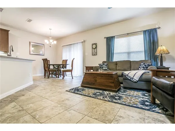 $2,599 | 929 Jamesville Lane, Plano, TX 75074
