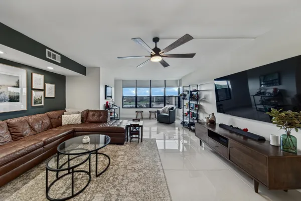 $212,000 | 2768 Carambola Circle South, Unit 506, Coconut Creek, FL 33066