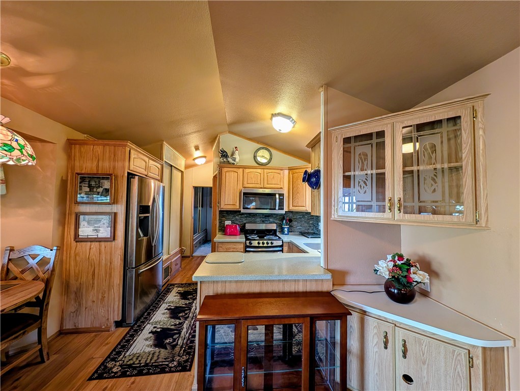 2000 Ramar Road, Unit 631 Bullhead City, AZ 86442 - Photo 32 of 43 Kitchen