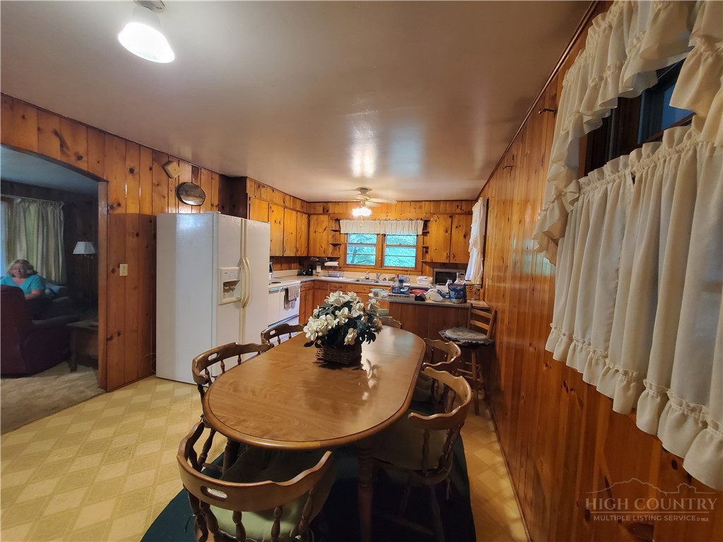 886 Hanging Rock Road Spruce Pine, NC 28777 - Photo 23 of 50