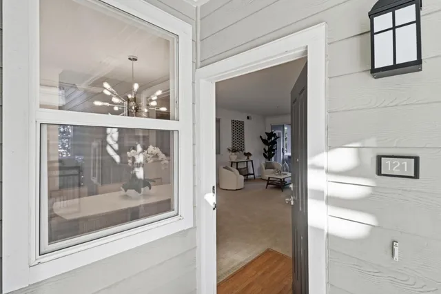 $788,500 | 1982 West Bayshore Road, Unit 121, East Palo Alto, CA 94303