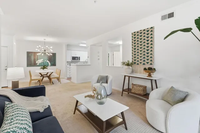 $788,500 | 1982 West Bayshore Road, Unit 121, East Palo Alto, CA 94303