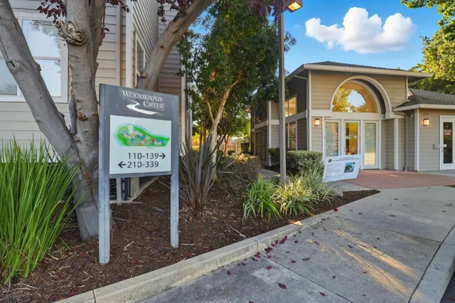 $788,500 | 1982 West Bayshore Road, Unit 121, East Palo Alto, CA 94303