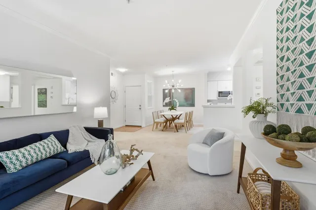 $788,500 | 1982 West Bayshore Road, Unit 121, East Palo Alto, CA 94303