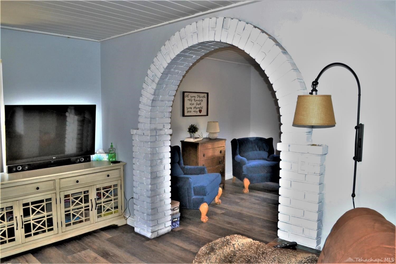 26471 Bear Valley Road Tehachapi, CA 93561 - Photo 14 of 52 Gallery Image 14