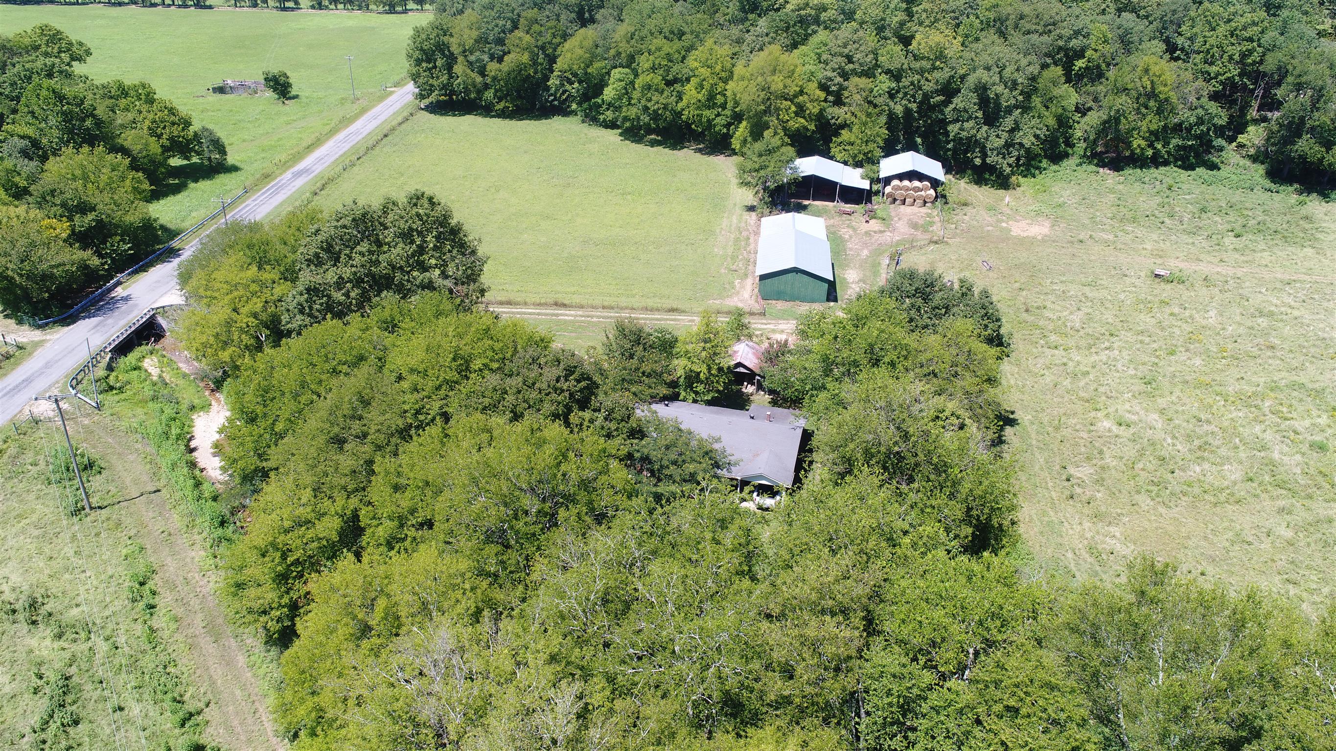 6601 Pinhook Pike Road Collinwood, TN 38450 - Photo 10 of 12 Gallery Image 10