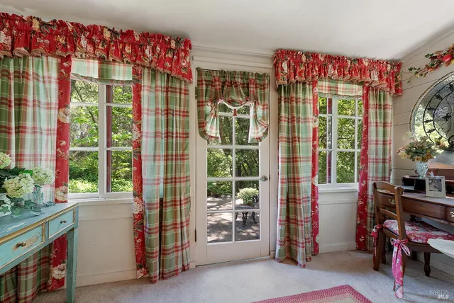 $1,598,500 | 5995 Vine Hill Road, Sebastopol, CA 95472