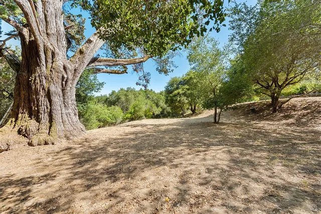 $1,598,500 | 5995 Vine Hill Road, Sebastopol, CA 95472