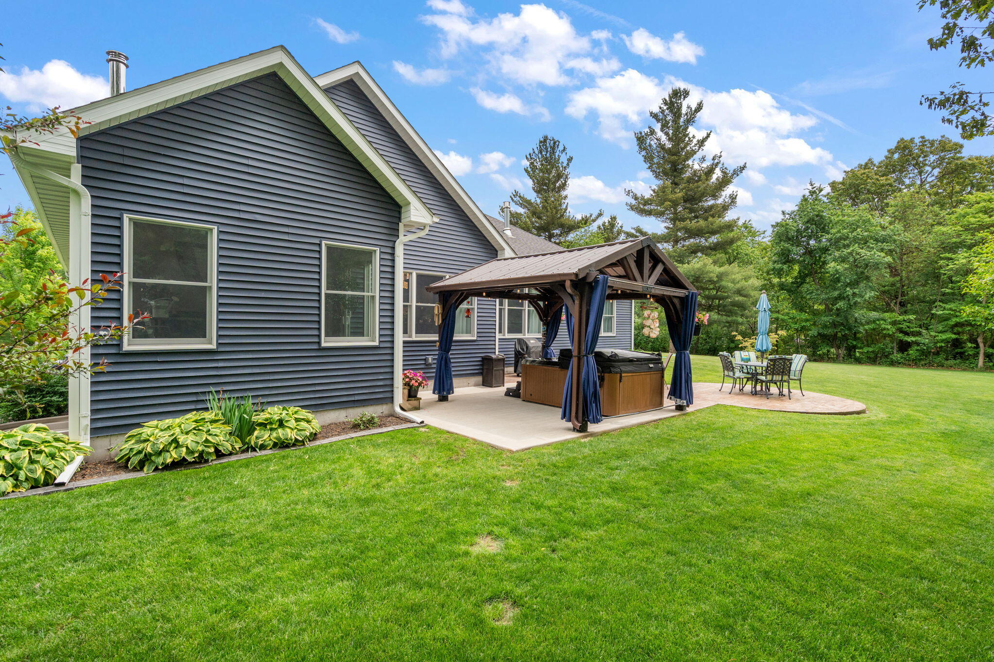 10186 Rustic Drive Demotte, IN 46310 - Photo 50 of 65 2048x1365