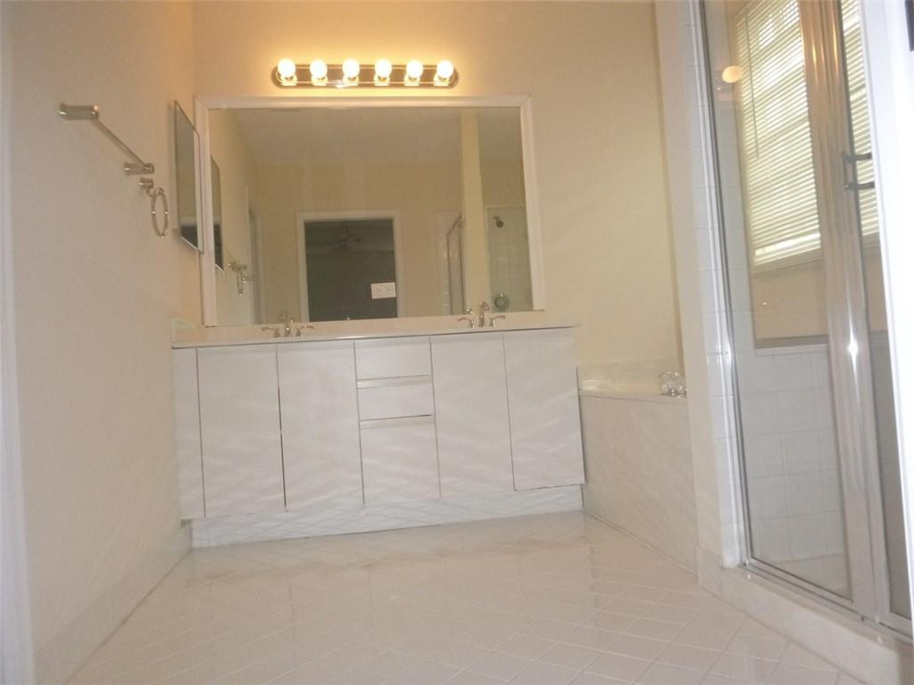 745 Falling Water Road Weston, FL 33326 - Photo 33 of 34