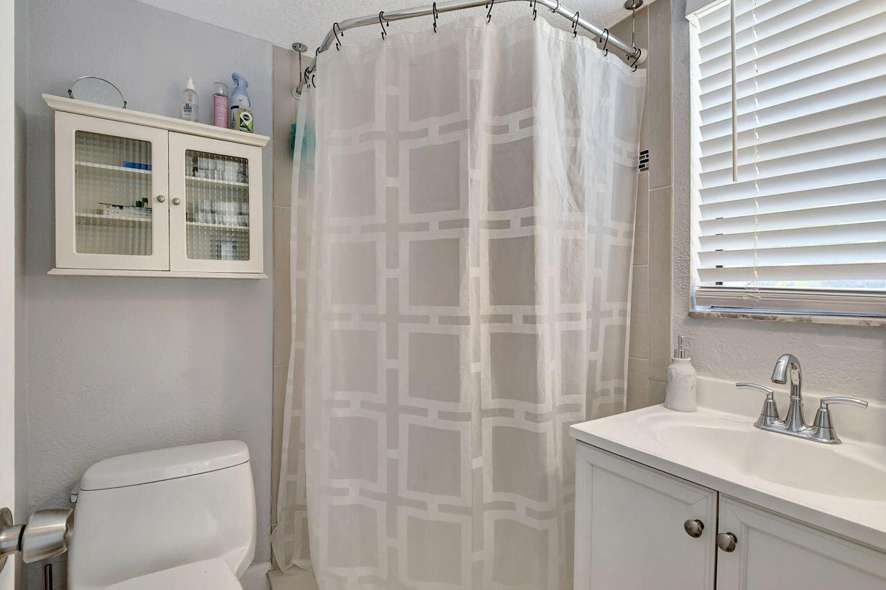 7200 Northwest 2nd Avenue, Unit 164 Boca Raton, FL 33487 - Photo 20 of 34 DSC_1156