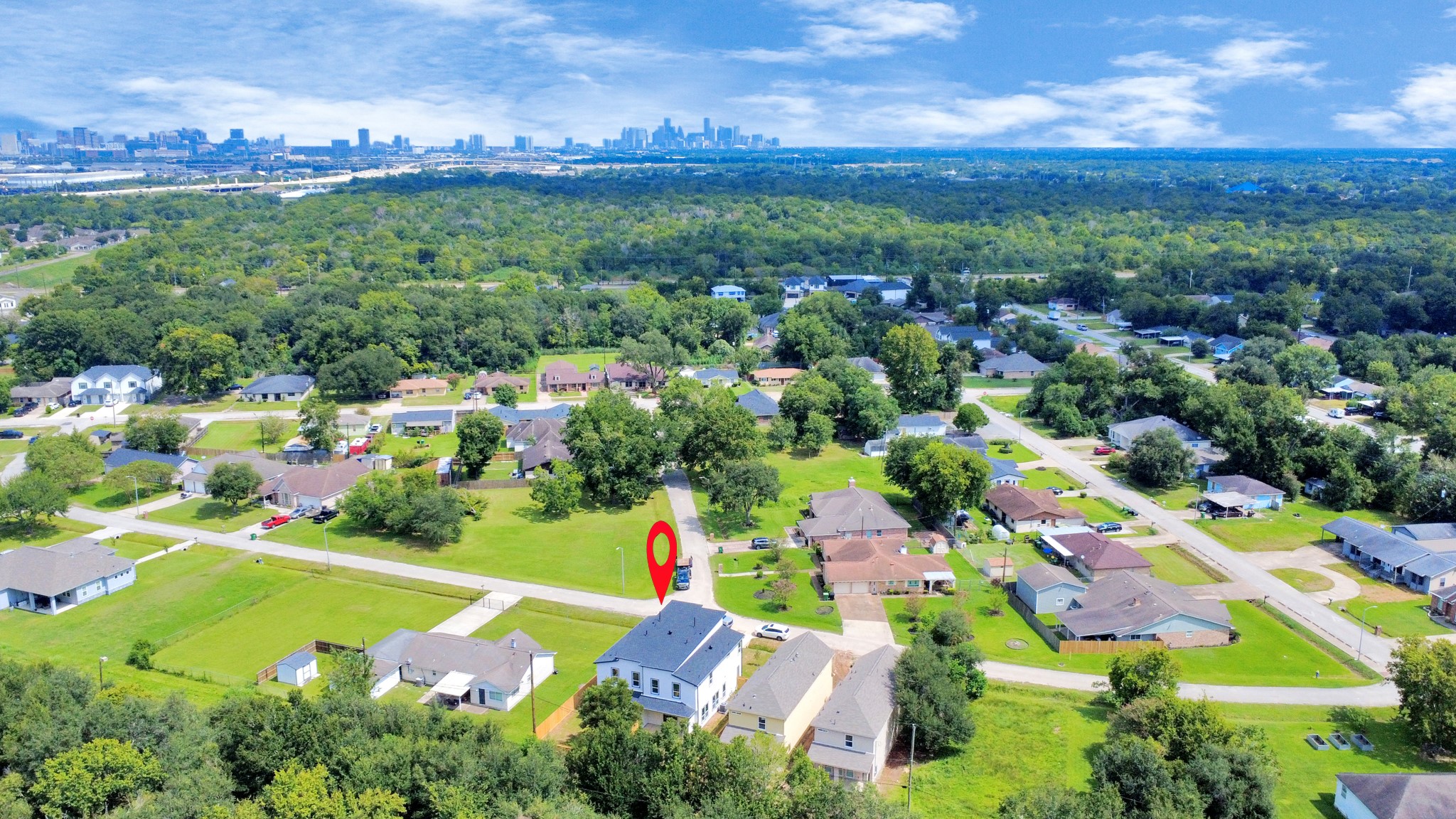 3110 Dawson Lane, Unit A Houston, TX 77051 - Photo 32 of 32 a view of a city