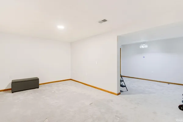 $399,900 | 14500 Skybreeze Drive, Granger, IN 46530