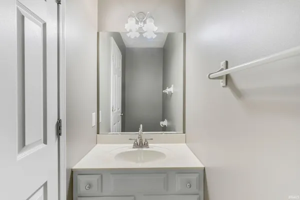 $399,900 | 14500 Skybreeze Drive, Granger, IN 46530