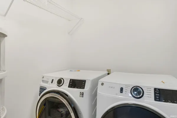 $399,900 | 14500 Skybreeze Drive, Granger, IN 46530