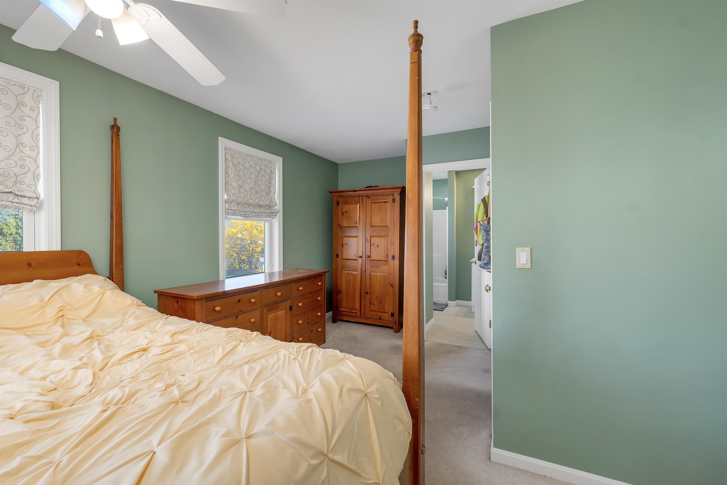 4 Viking Street Hampton, NH 03842 - Photo 5 of 49