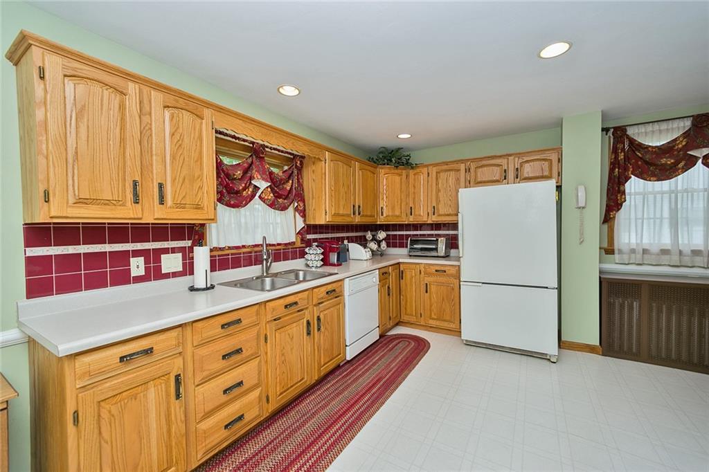 204 Randolph Street Perryopolis, PA 15473 - Photo 8 of 25 Gallery Image 8