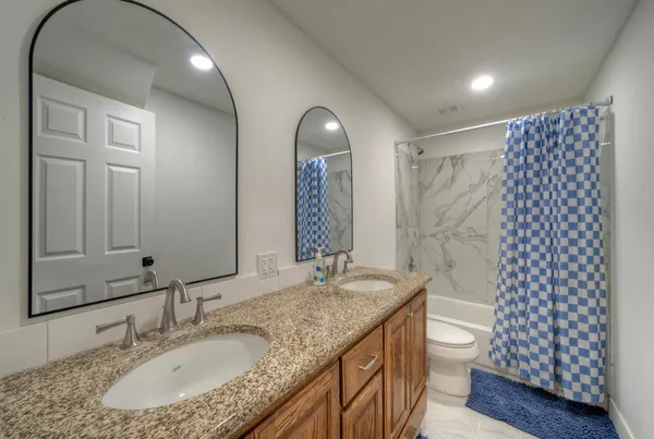 $1,249,000 | 198 Rolling Oak Drive, Elgin, TX 78621