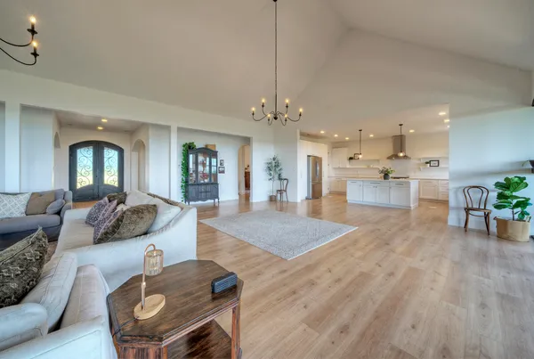 $1,249,000 | 198 Rolling Oak Drive, Elgin, TX 78621