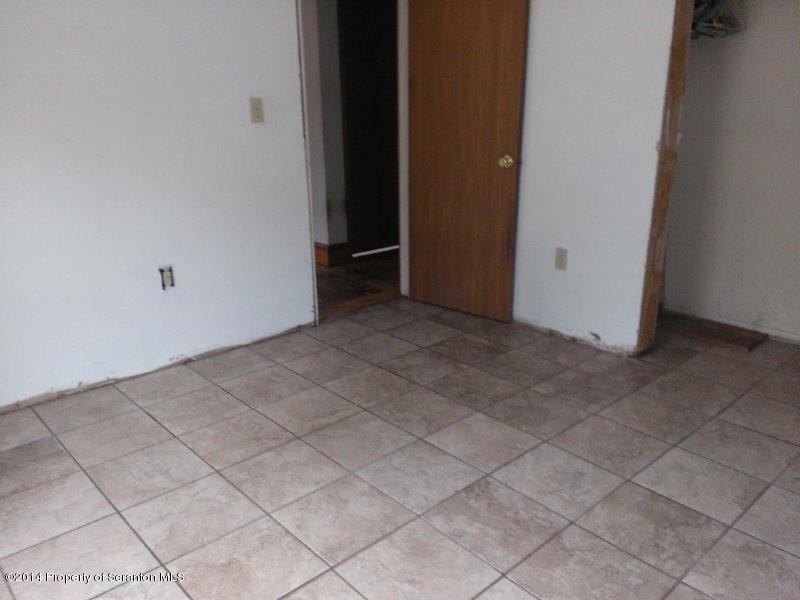 31 Side Hill Acres Drive Moscow, PA 18444 - Photo 13 of 33 Gallery Image 13