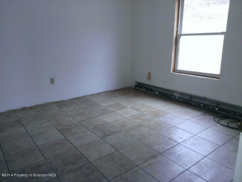 31 Side Hill Acres Drive Moscow, PA 18444 - Photo 14 of 33 Gallery Image 14