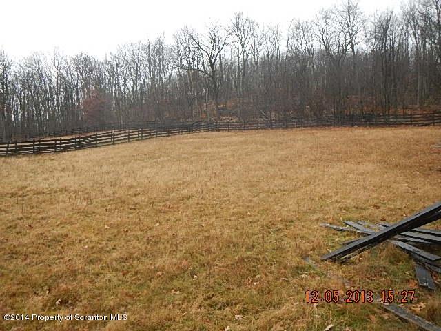31 Side Hill Acres Drive Moscow, PA 18444 - Photo 19 of 33 Gallery Image 19
